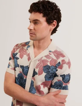 ASHQARA Shaded Floral Knit Button-Through Polo Shirt