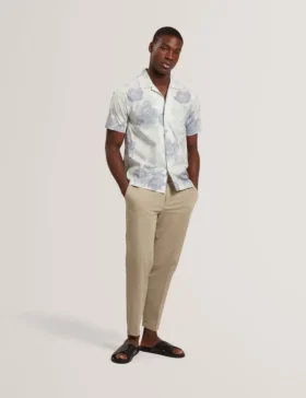 CESIRO Relaxed Shaded Floral Short Sleeve Shirt