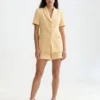 EUGENIA Tailored Short Sleeve Woven Blazer