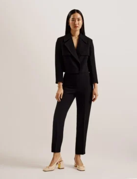 WYNO Cropped Jacket